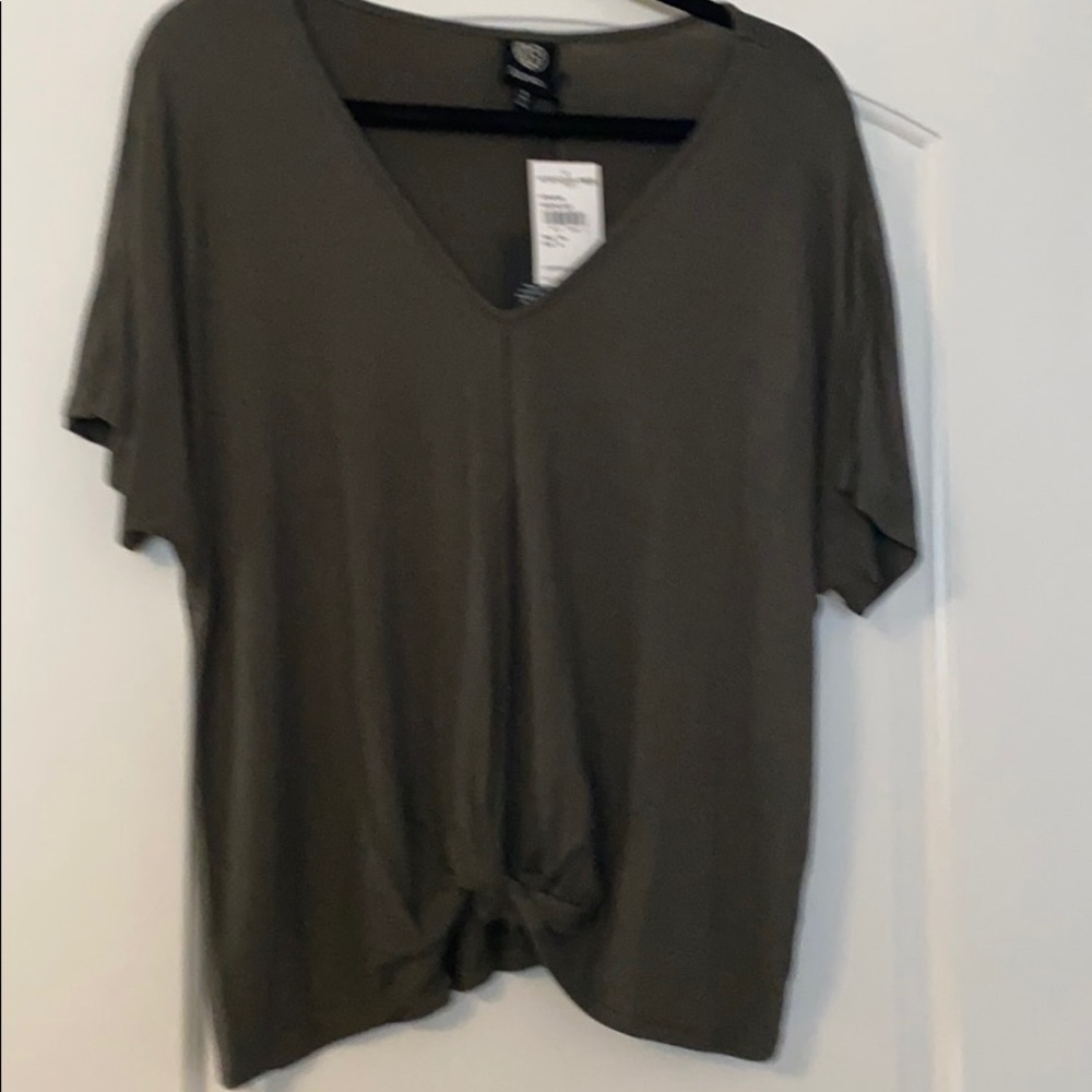 Knot Front Top